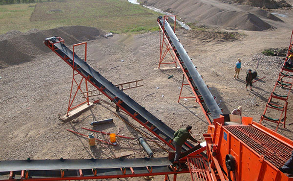 膠帶輸送機(jī) 膠帶輸送機(jī)