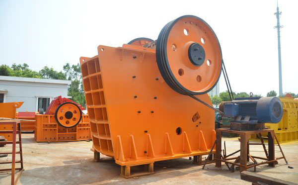 簡擺鄂式破碎機(jī) 簡擺鄂式破碎機(jī)