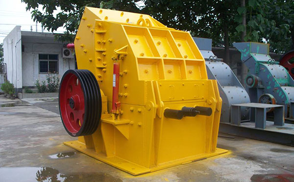 螢石錘式破碎機
